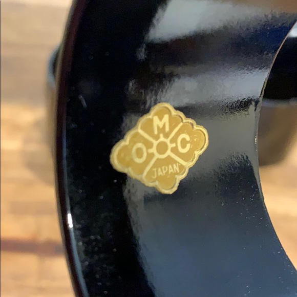 Set of 4 vintage black napkin rings - Picture 2 of 3